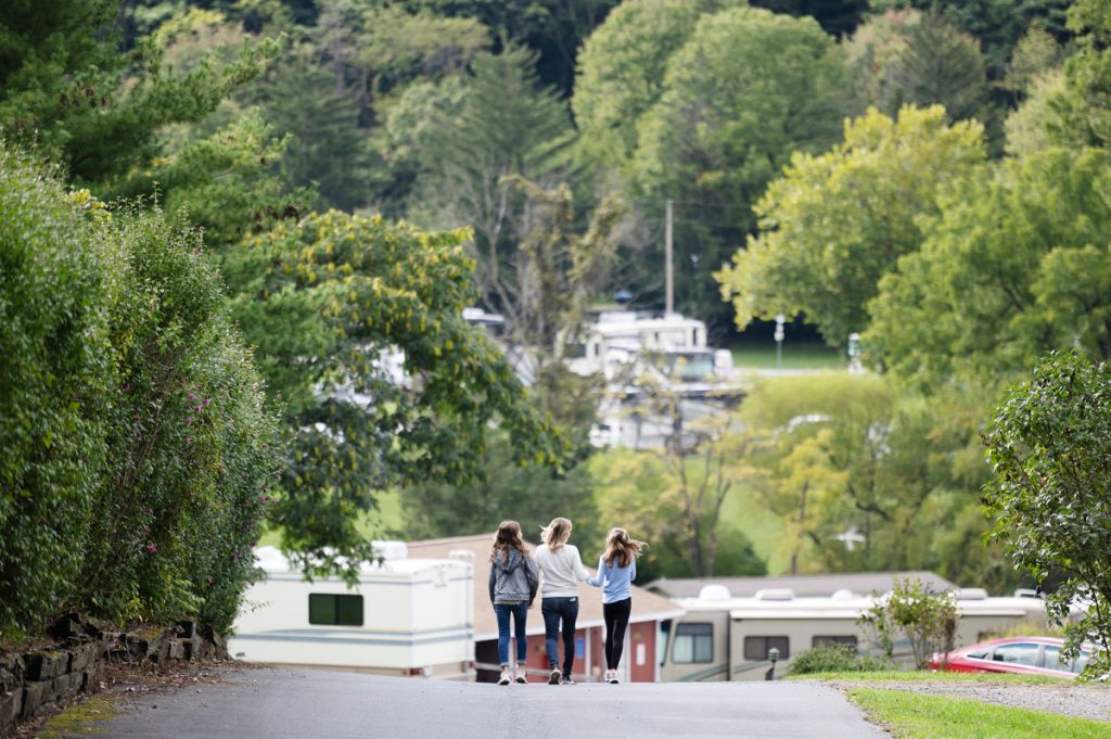 Thousand Trails Hershey - Mother and Daughters walking through the resort.